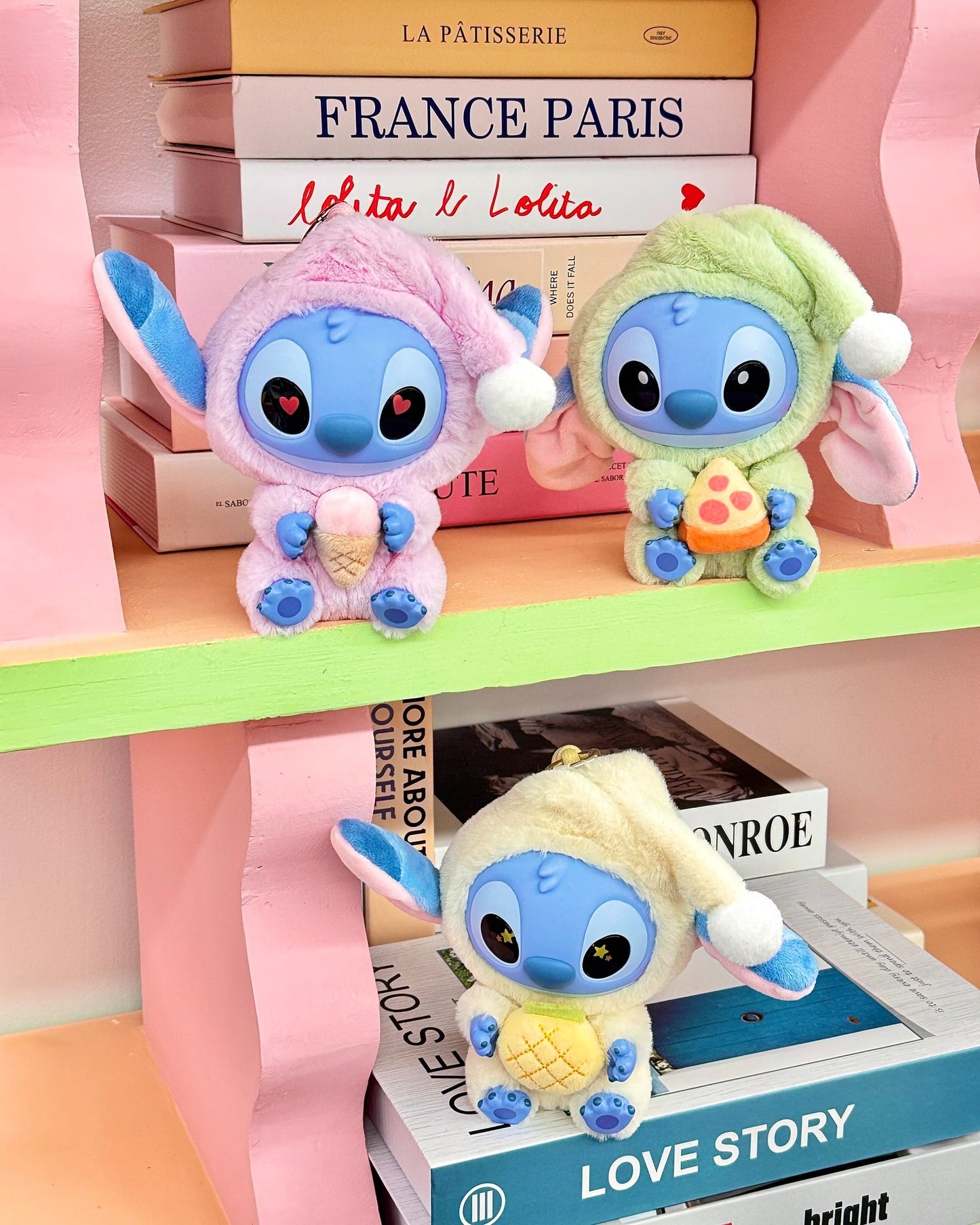 LLAVERO SORPRESA STITCH LABUBU